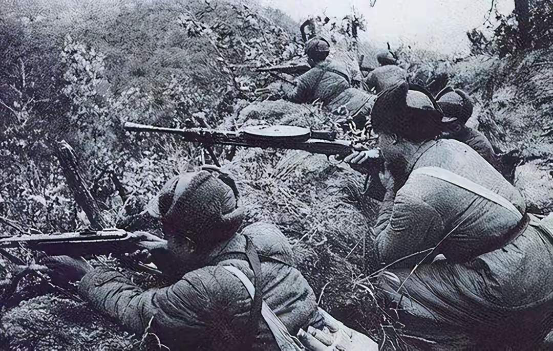 开云下载-防守坚固攻击凌厉，双方交锋犹如烈火战场的简单介绍