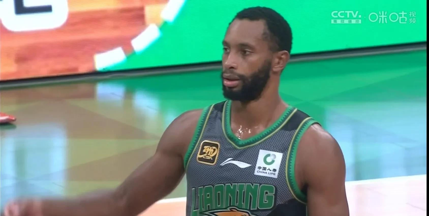 辽宁队抢夺主场优势,击败北京队 辽宁队抢夺主场优势,击败北京队