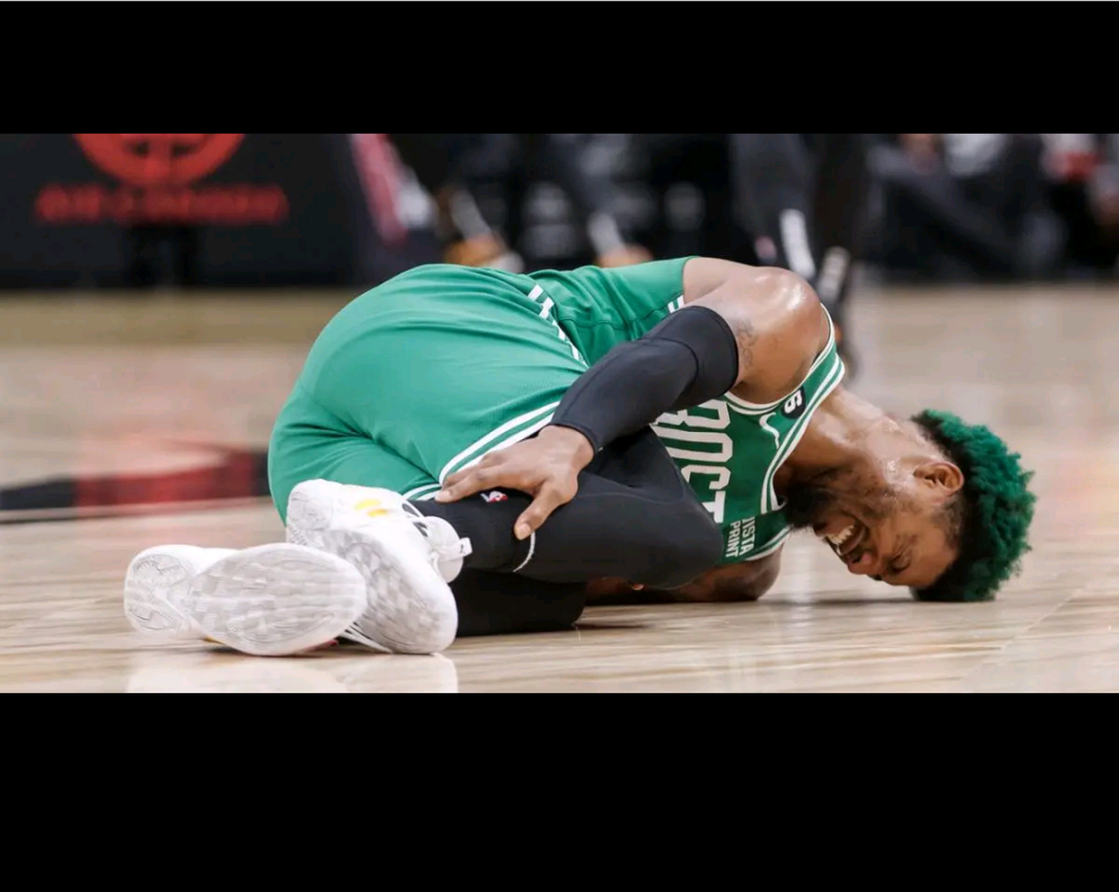 开云体育-凯尔特人中坚受伤情况不容乐观，球队深度成问题的简单介绍