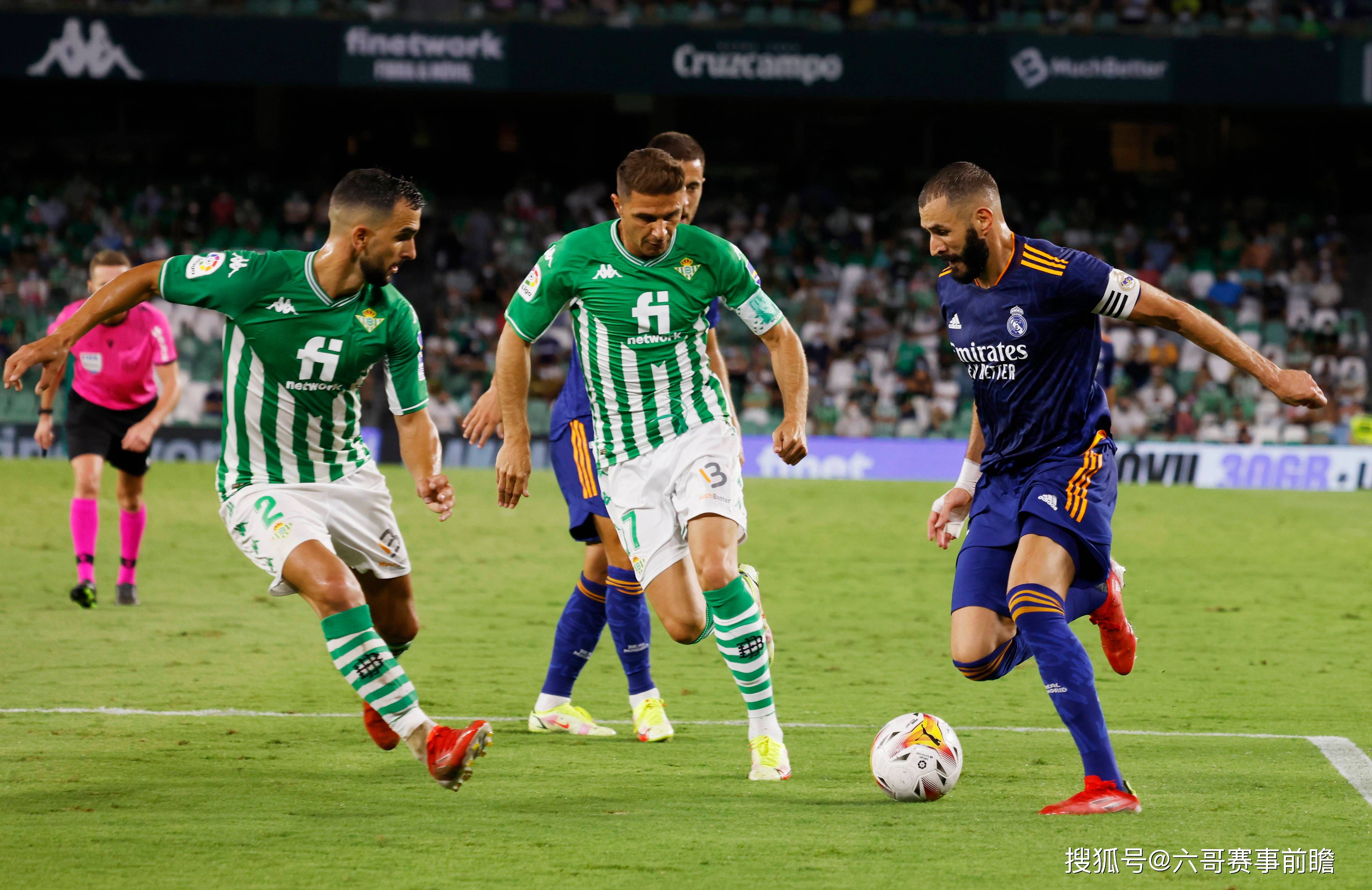 马德里竞技客场战胜瓦伦西亚,继续压制皇马巴萨的简单介绍 马德里竞技客场战胜瓦伦西亚,继续压制皇马巴萨的简单介绍