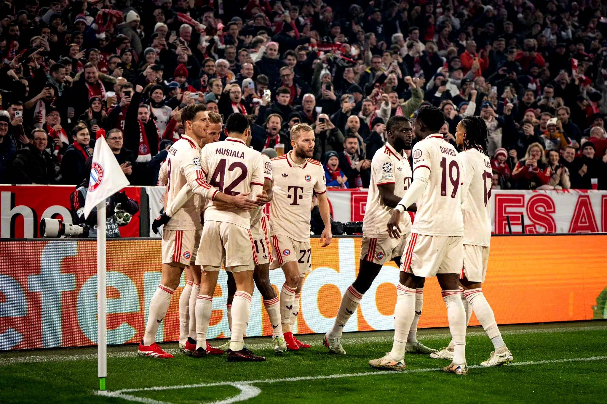 利物浦对阵拜仁慕尼黑,最终平局收场 利物浦对阵拜仁慕尼黑,最终平局收场