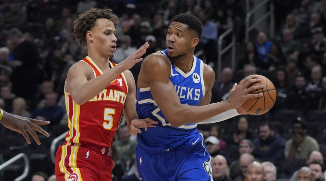 雄鹿取得九连胜,字母哥持续统治比赛 雄鹿取得九连胜,字母哥持续统治比赛