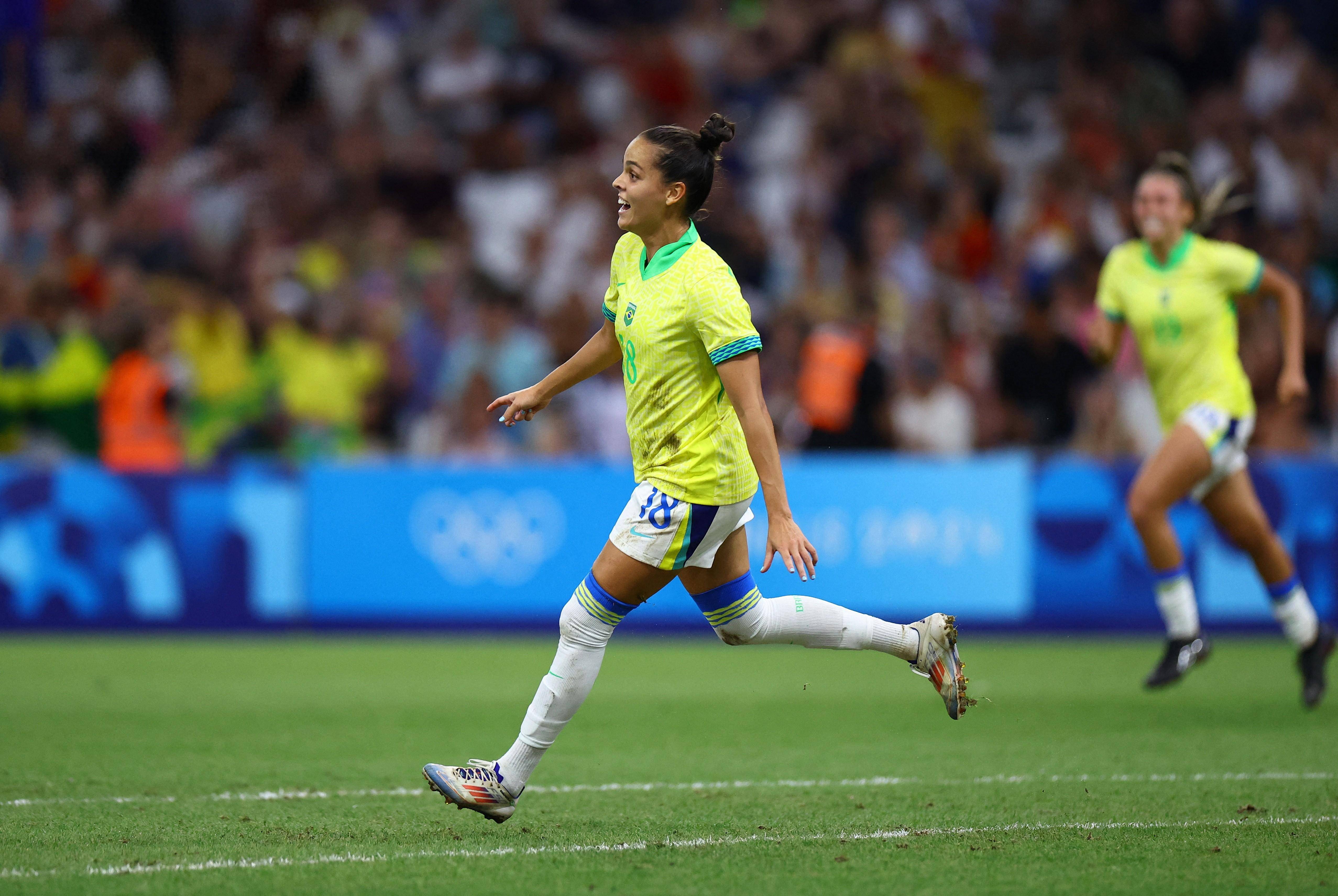 开云体育官方网站-关于墨西哥女足赛场上猛攻，取得巨大胜利的信息