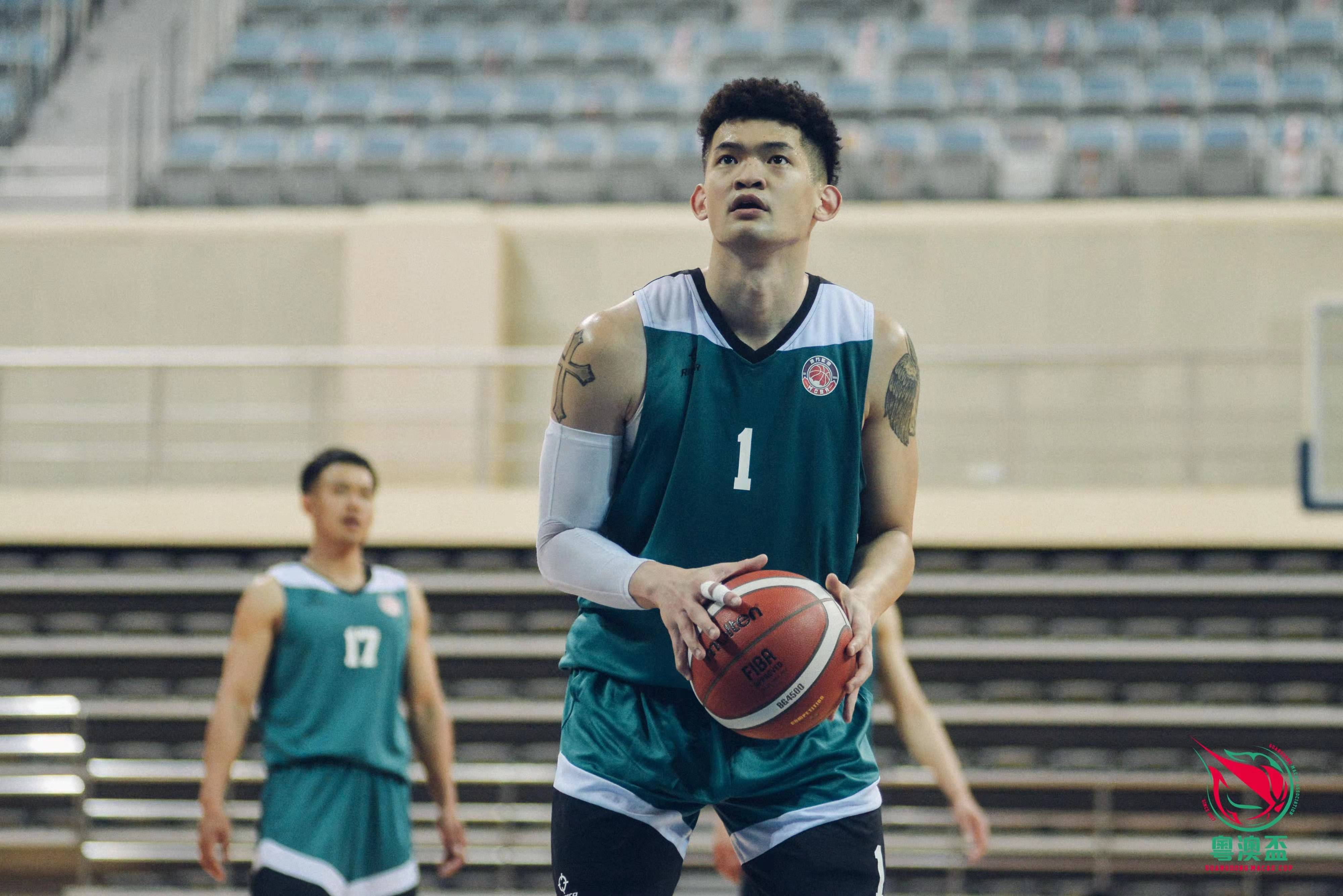 澳门队备战严谨进行,力争取得胜利的简单介绍 澳门队备战严谨进行,力争取得胜利的简单介绍