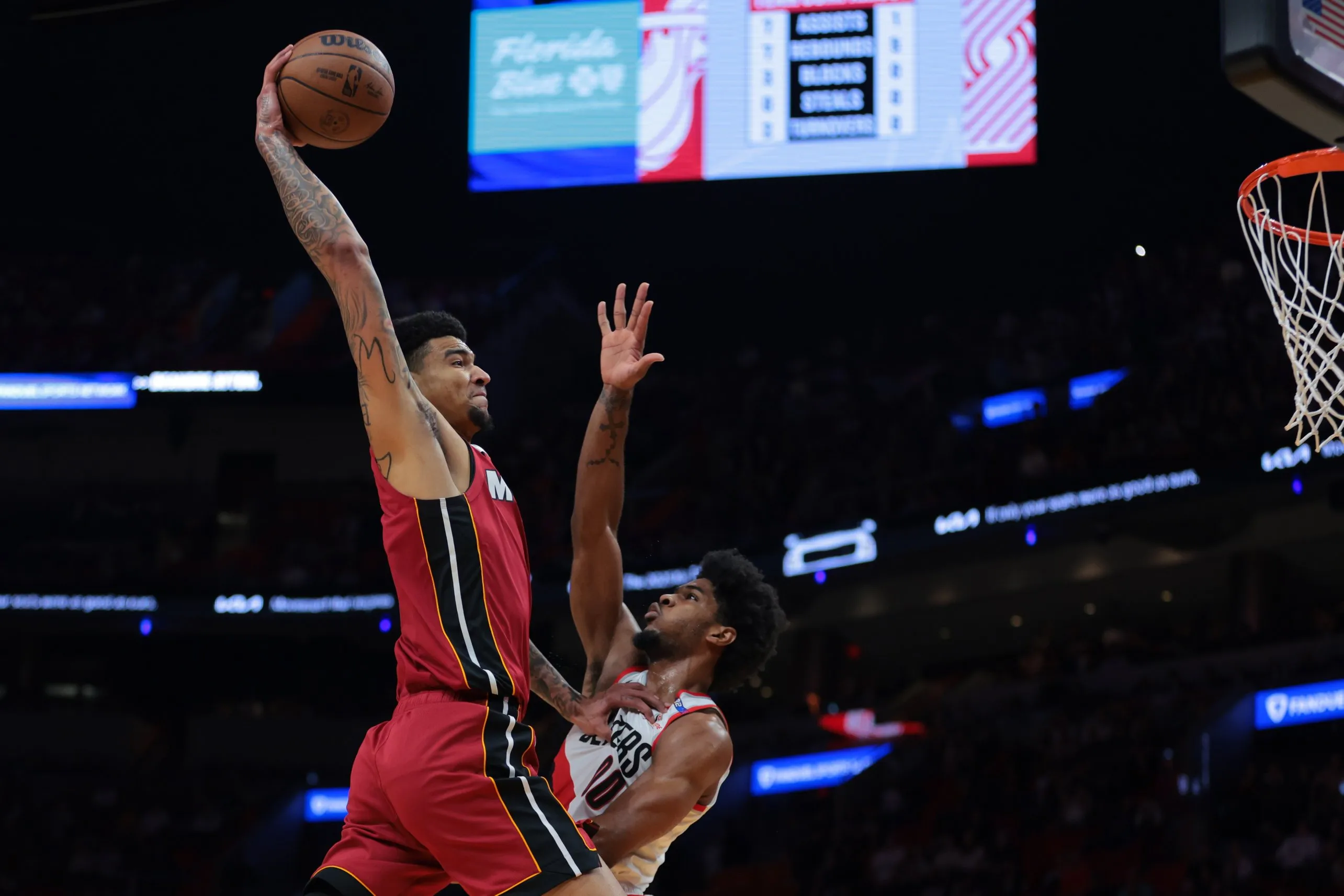 开云体育-热火队外线火力全开，攻击打出高效表现