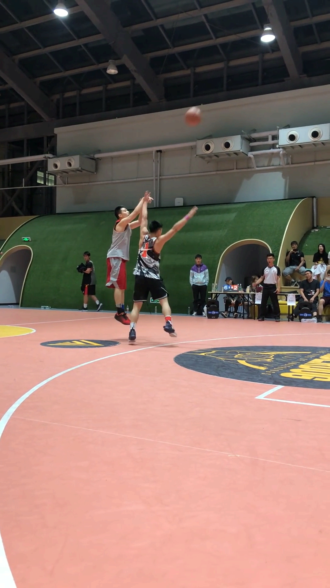 开云平台-外线遇冷，球队投篮感冒，心态如何调整？的简单介绍