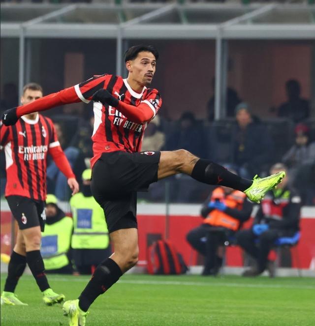 开云体育登录-奥坎波助攻致胜，AC米兰继续稳固前列的简单介绍