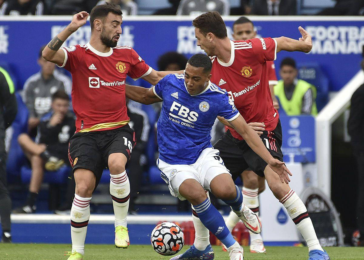 狼队客场逼平伯明翰,保持不败势头的简单介绍 狼队客场逼平伯明翰,保持不败势头的简单介绍