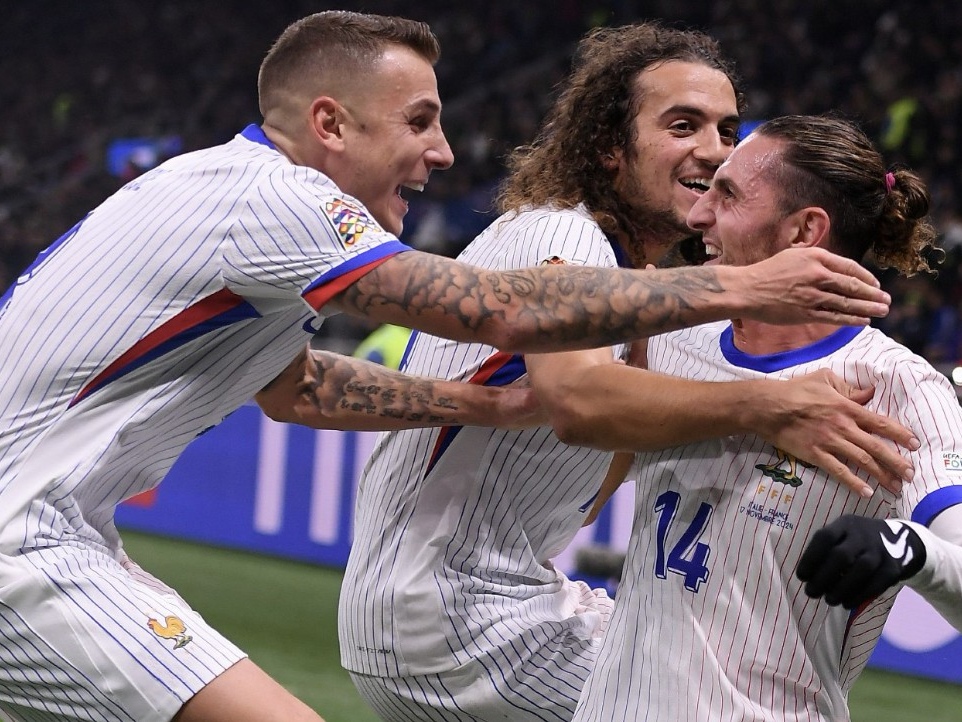 开云体育中国-关于法国国家队携小组第一出线欧国联八强的信息