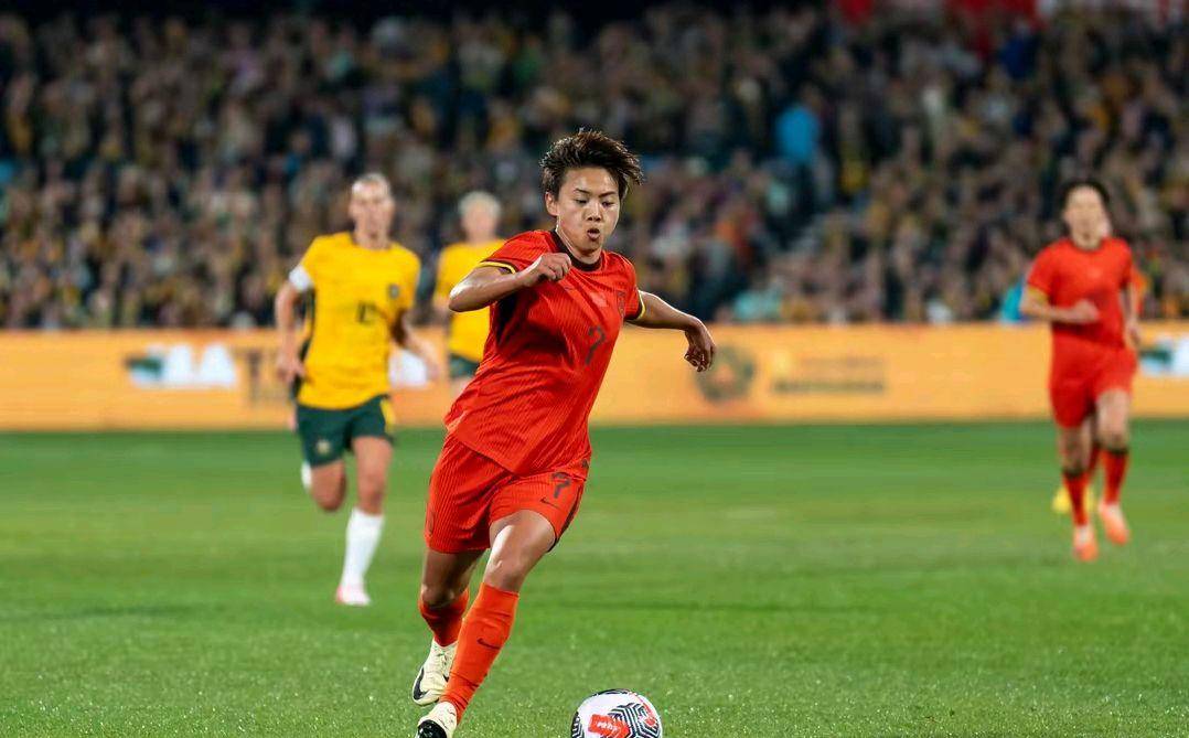 包含中国女足队员努力备战,为国争光的决心令人感动的词条 包含中国女足队员努力备战,为国争光的决心令人感动的词条