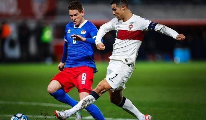 关于德国大胜奥地利,轻松晋级欧预赛四分之一决赛的信息 关于德国大胜奥地利,轻松晋级欧预赛四分之一决赛的信息