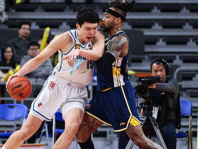 广州击败青岛,实力大增赛季前景的简单介绍 广州击败青岛,实力大增赛季前景的简单介绍