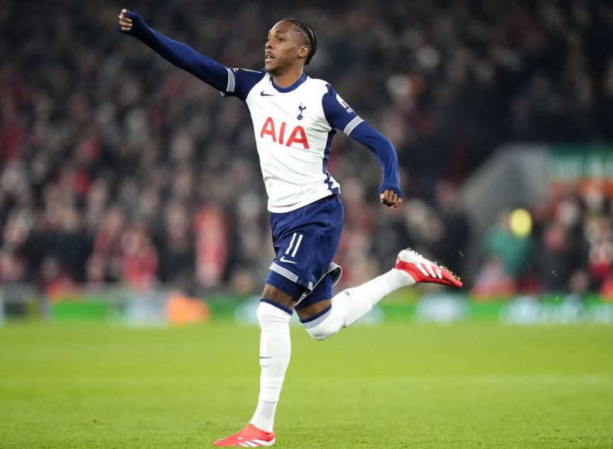 热刺一方小胜,梅开二度队长神勇发挥的简单介绍 热刺一方小胜,梅开二度队长神勇发挥的简单介绍