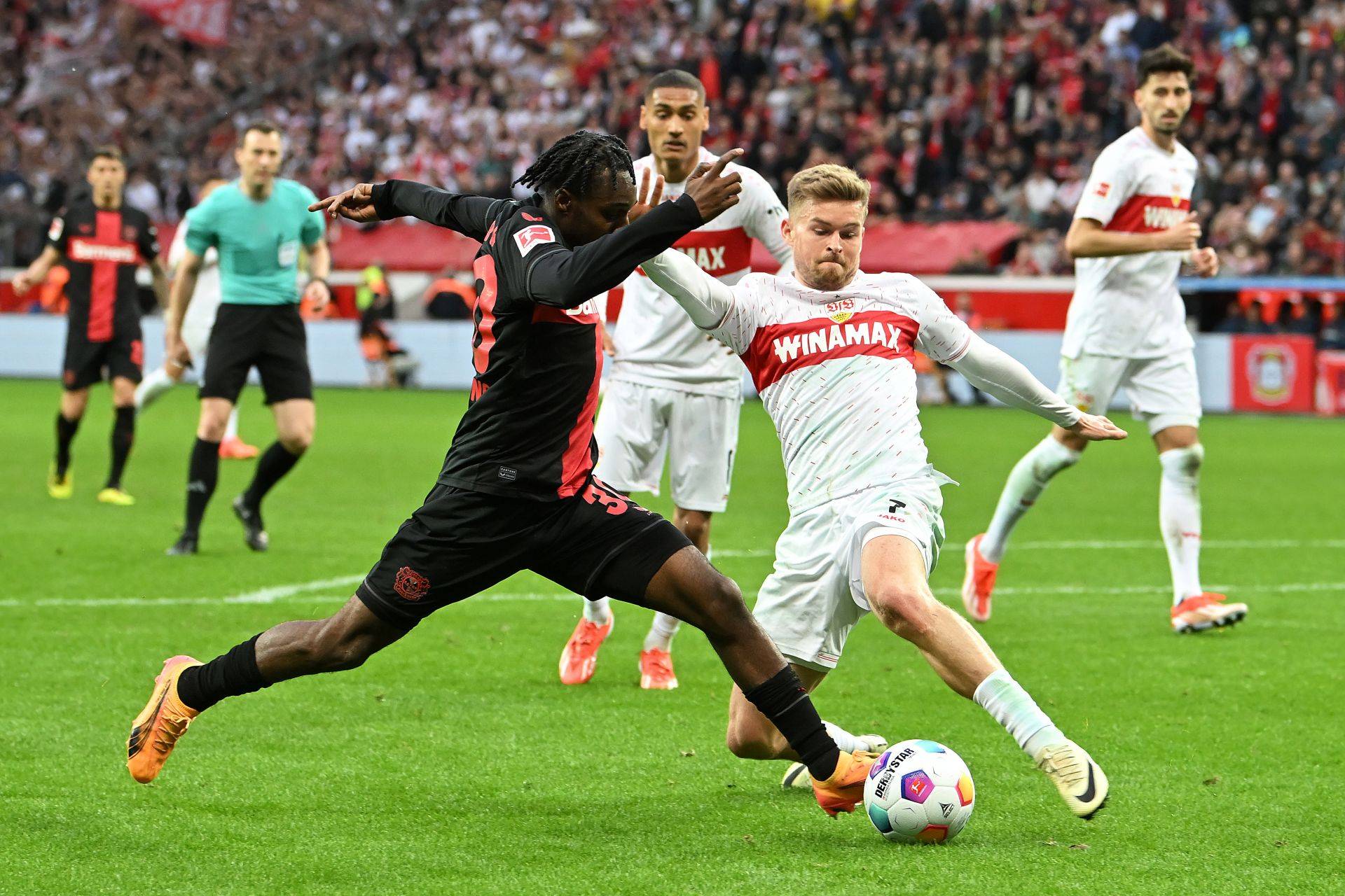 斯图加特主场击败对手,士气高涨的简单介绍 斯图加特主场击败对手,士气高涨的简单介绍