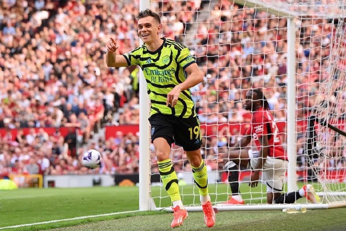 曼城继续保持不败,客场战平阿森纳 曼城继续保持不败,客场战平阿森纳