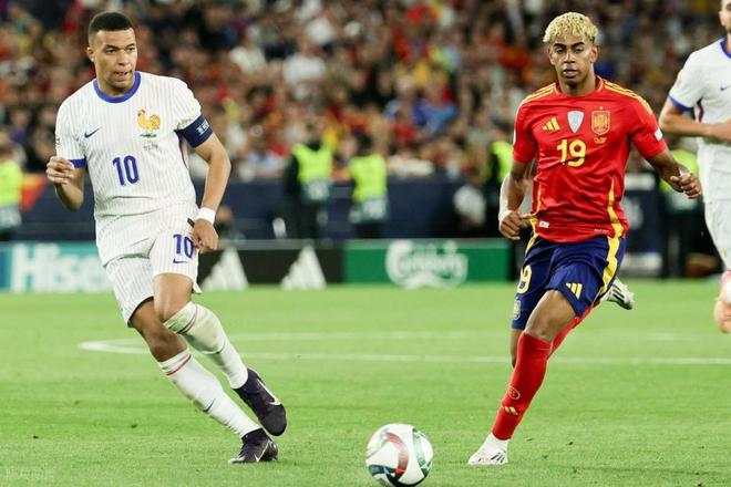 开云体育平台APP-欧洲强强对话，球队实力对比引发热议