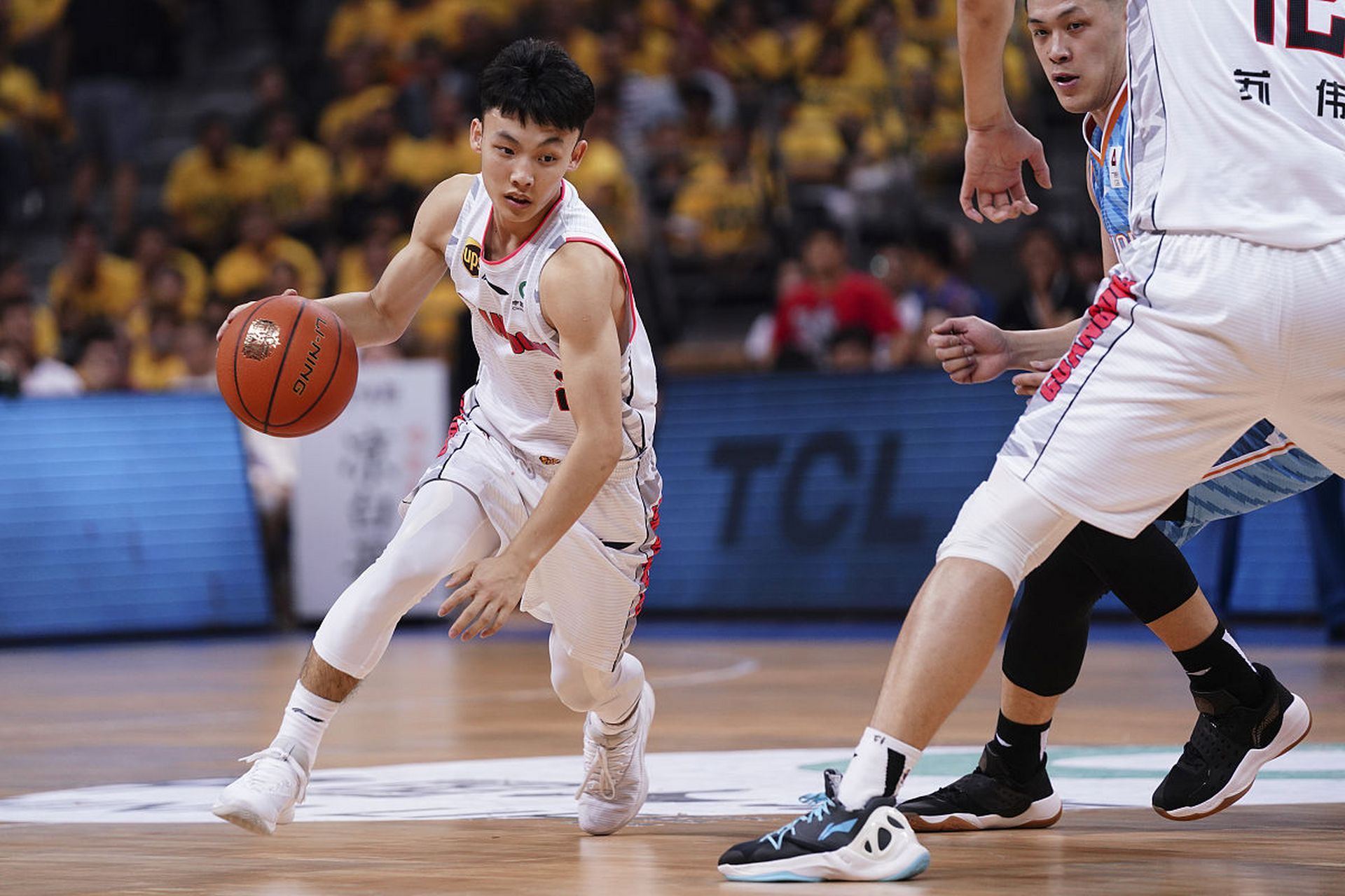 CBA常规赛战罢广东队力压江苏夺冠 CBA常规赛战罢广东队力压江苏夺冠