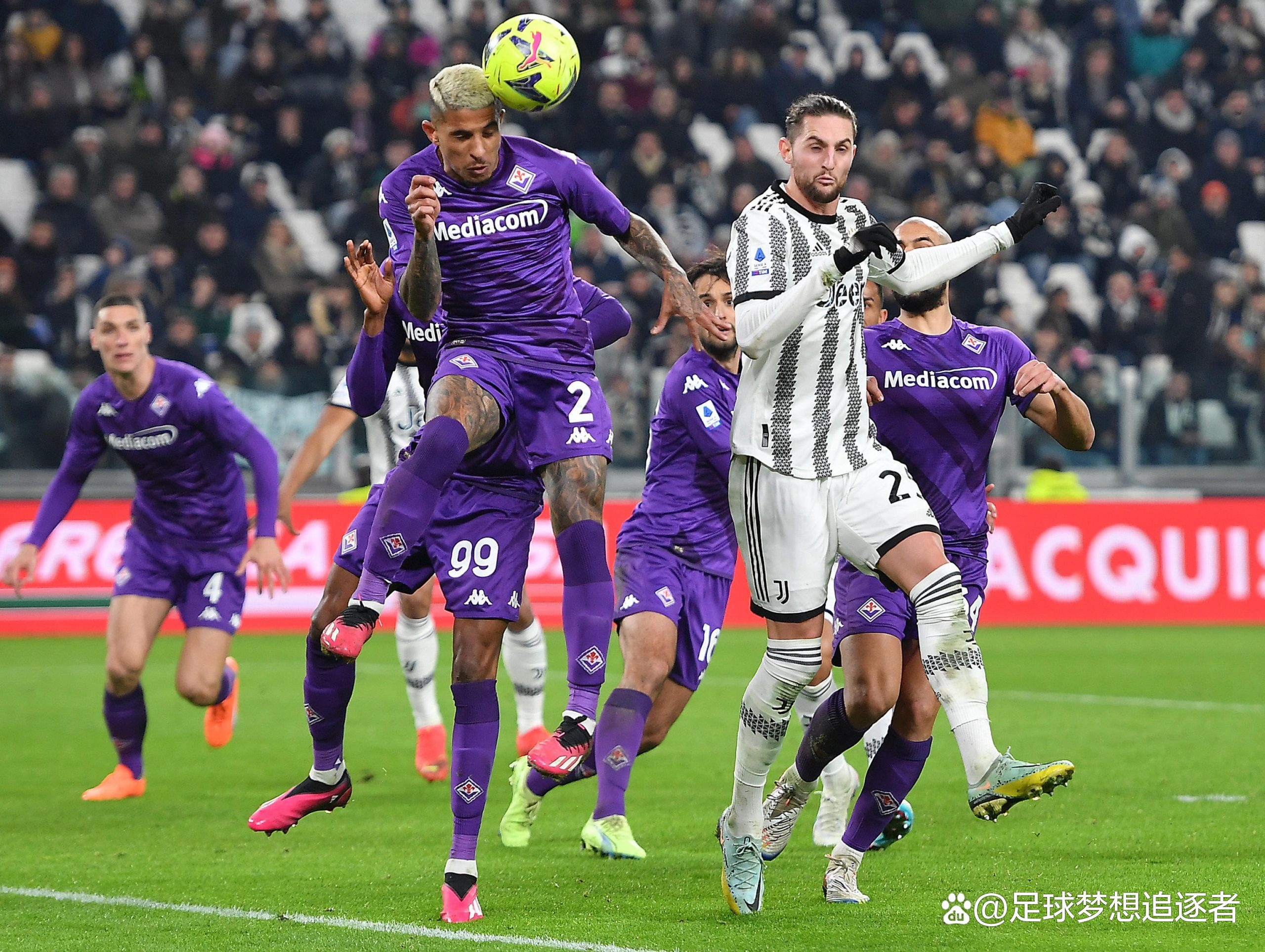 尤文图斯主场告负,防线频繁失守 尤文图斯主场告负,防线频繁失守