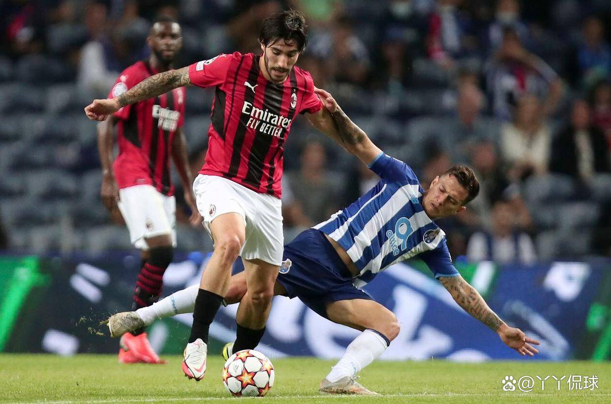 开云体育APP下载-意大利足球再现强队，AC米兰队斩获胜利