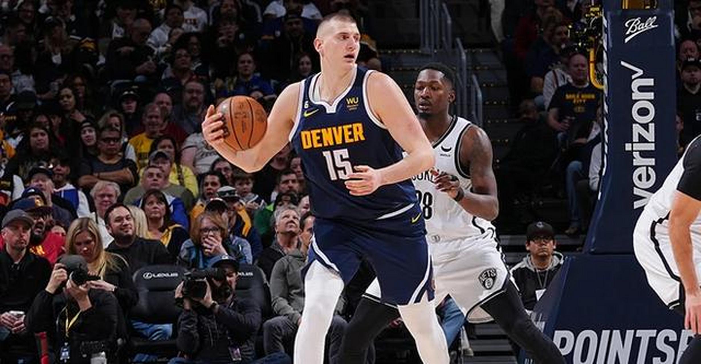 勇士遭遇三连败,被掘金淘汰出局 勇士遭遇三连败,被掘金淘汰出局