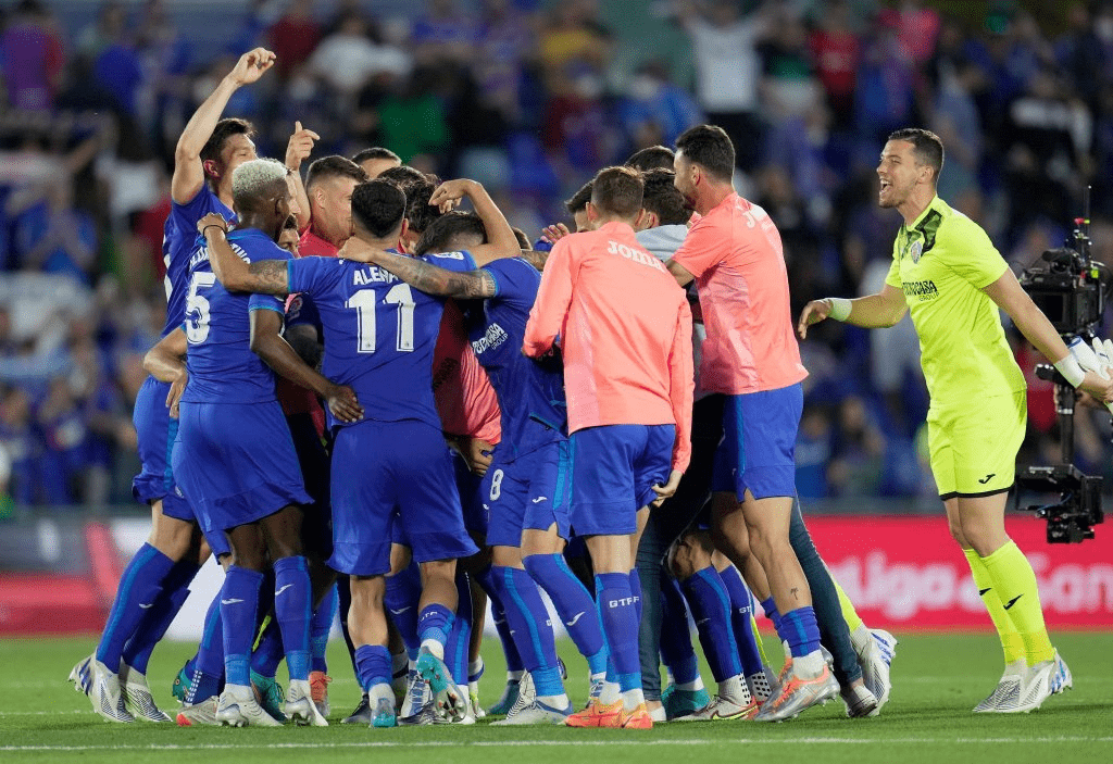 包含赫塔费最后时刻扳平,逼平对手拿下一分的词条 包含赫塔费最后时刻扳平,逼平对手拿下一分的词条