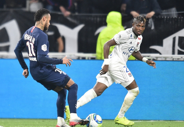 亚眠主场力克昂热,取得三分的简单介绍 亚眠主场力克昂热,取得三分的简单介绍