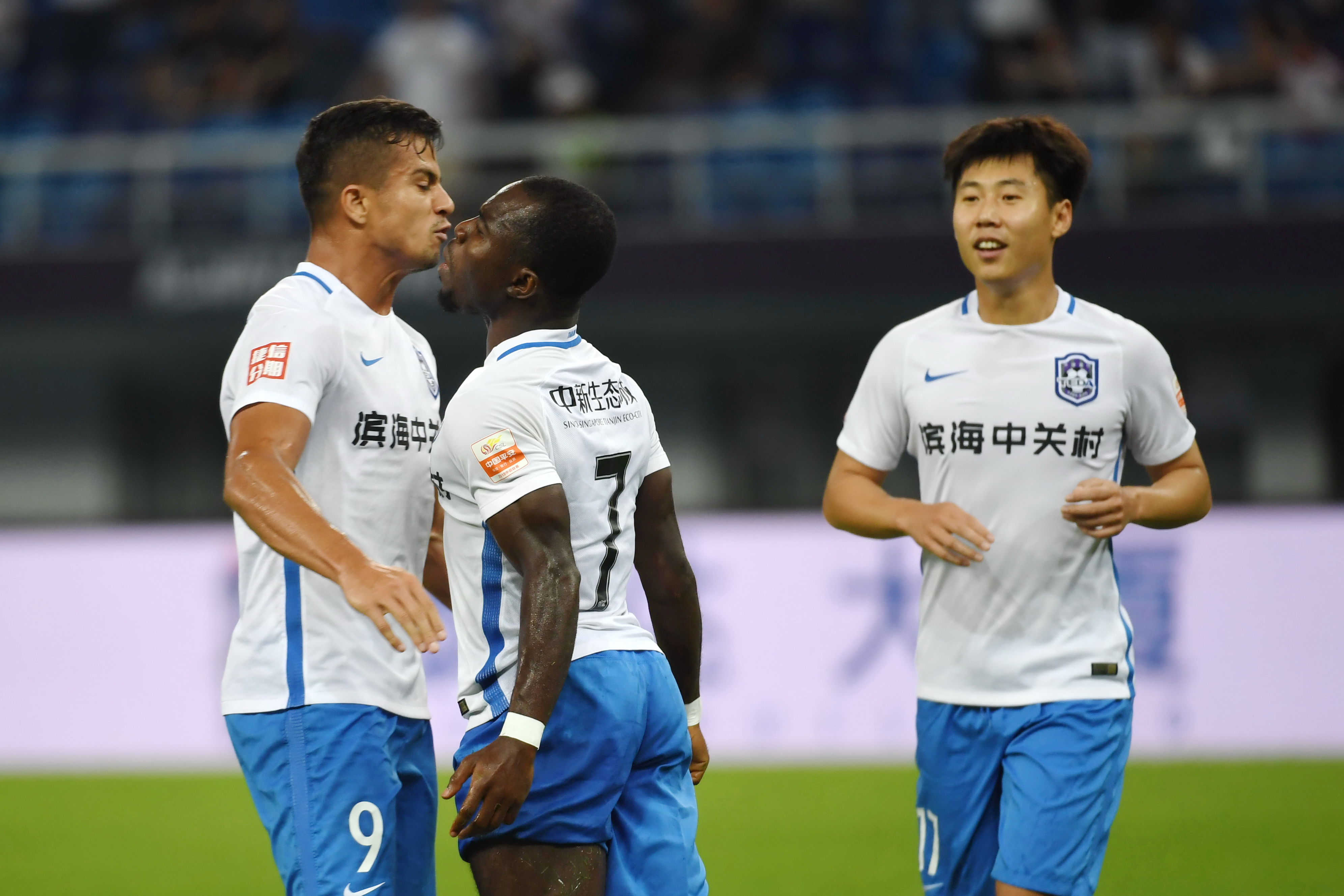 开云体育平台APP-包含泰达客场胜利，排名节节攀升的词条