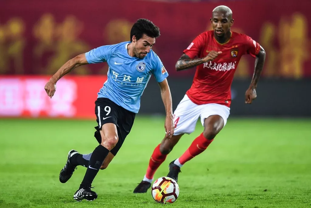 大连一方客场不敌广州恒大,遭遇连败的简单介绍 大连一方客场不敌广州恒大,遭遇连败的简单介绍