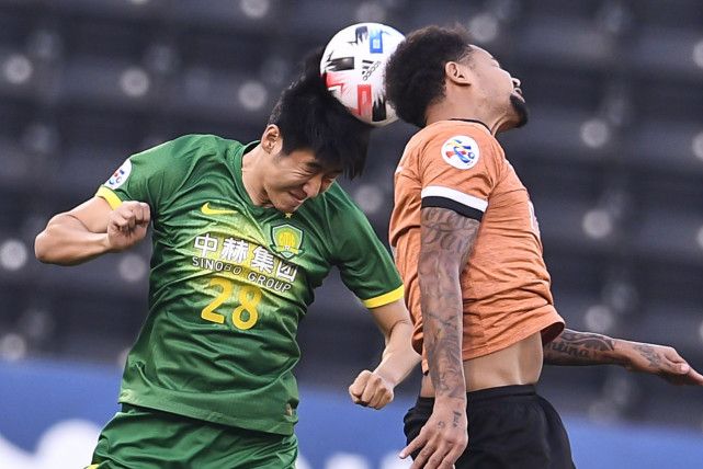 胜负难定!亚洲足球联赛中的惊心动魄海 胜负难定!亚洲足球联赛中的惊心动魄海