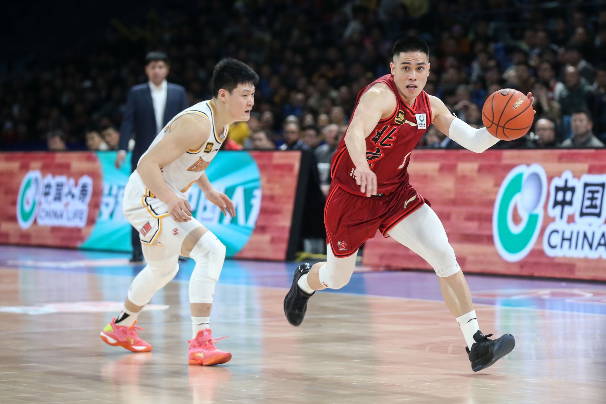 开云APP-包含拼尽全力：两支强队将在赛场上拼尽全力争夺胜利的词条