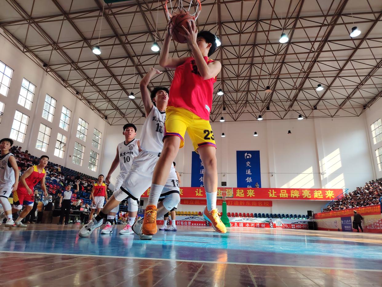 开云官网-包含赛事精彩纷呈,欧洲篮球联赛成热点的词条