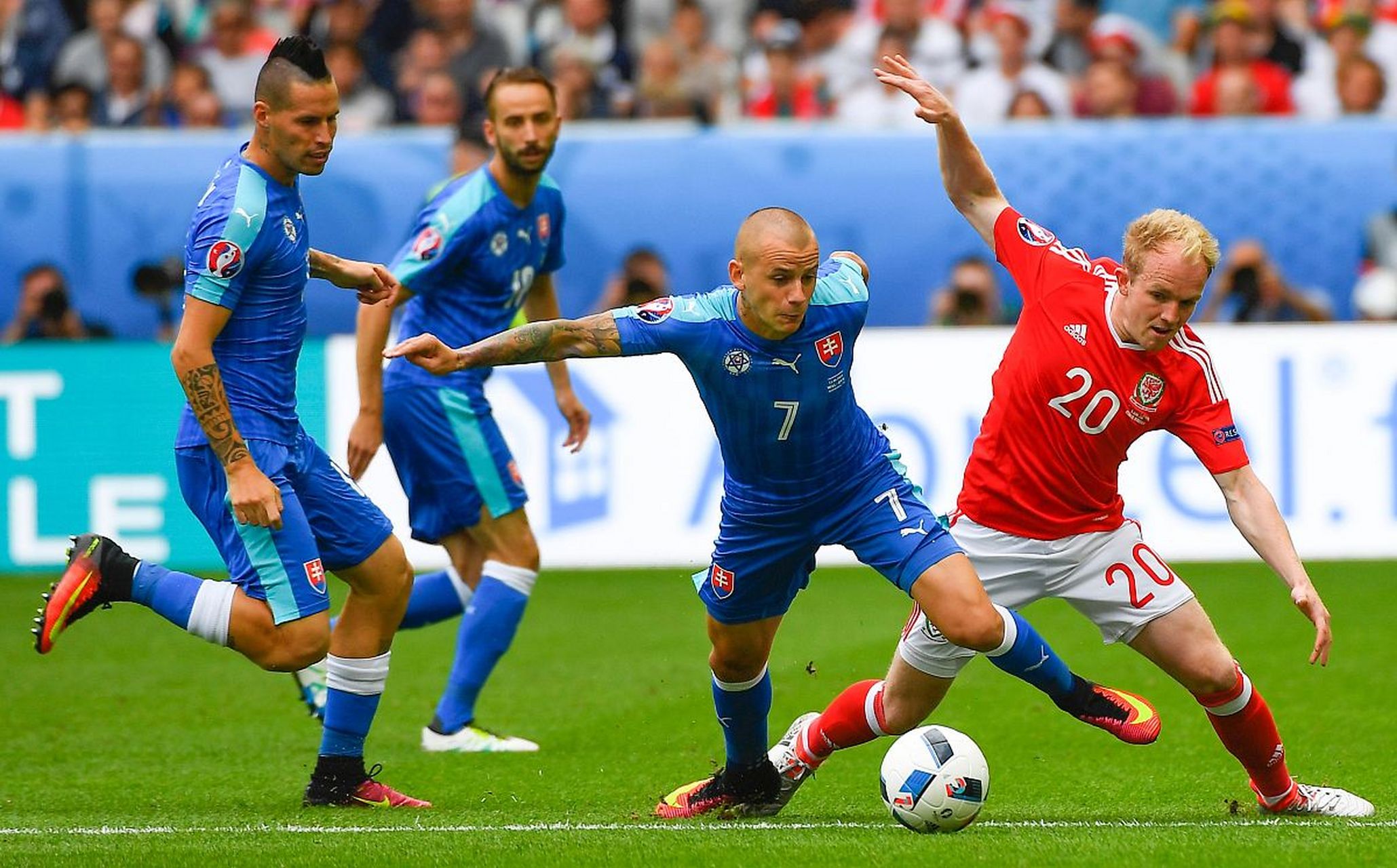 关于欧预赛:瑞典队未能保持领先优势,主帅不满表现的信息 关于欧预赛:瑞典队未能保持领先优势,主帅不满表现的信息