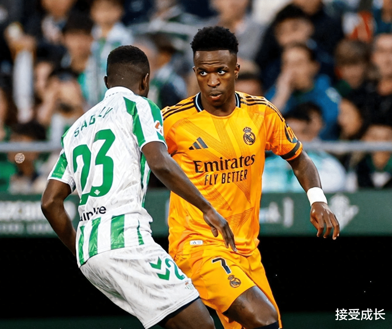 皇马客场逆转,晋级淘汰赛一线的简单介绍 皇马客场逆转,晋级淘汰赛一线的简单介绍