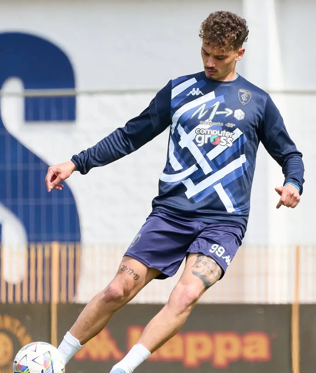 开云下载-那不勒斯前锋状态火爆，连续破门助球队的简单介绍