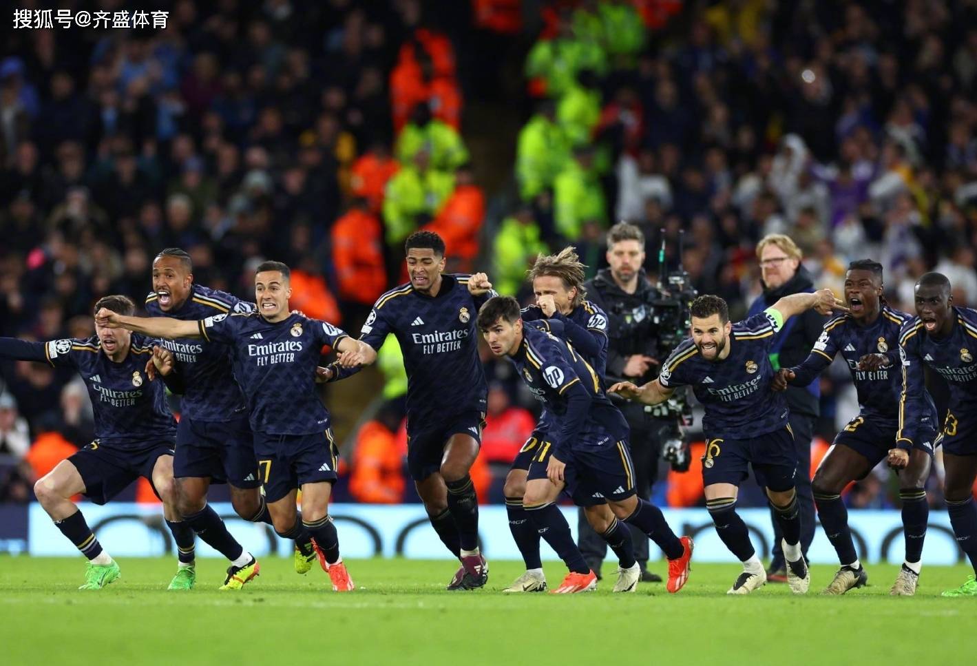 皇马团结一心,铁心向胜利冲刺的简单介绍 皇马团结一心,铁心向胜利冲刺的简单介绍