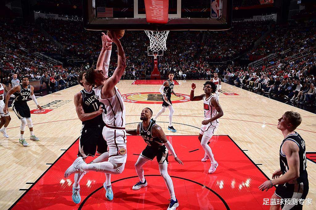 开云体育在线-雄鹿力克76人，横扫晋级东部决赛的简单介绍