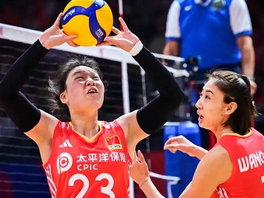 排球场外新闻不断,话题热度爆表的简单介绍 排球场外新闻不断,话题热度爆表的简单介绍