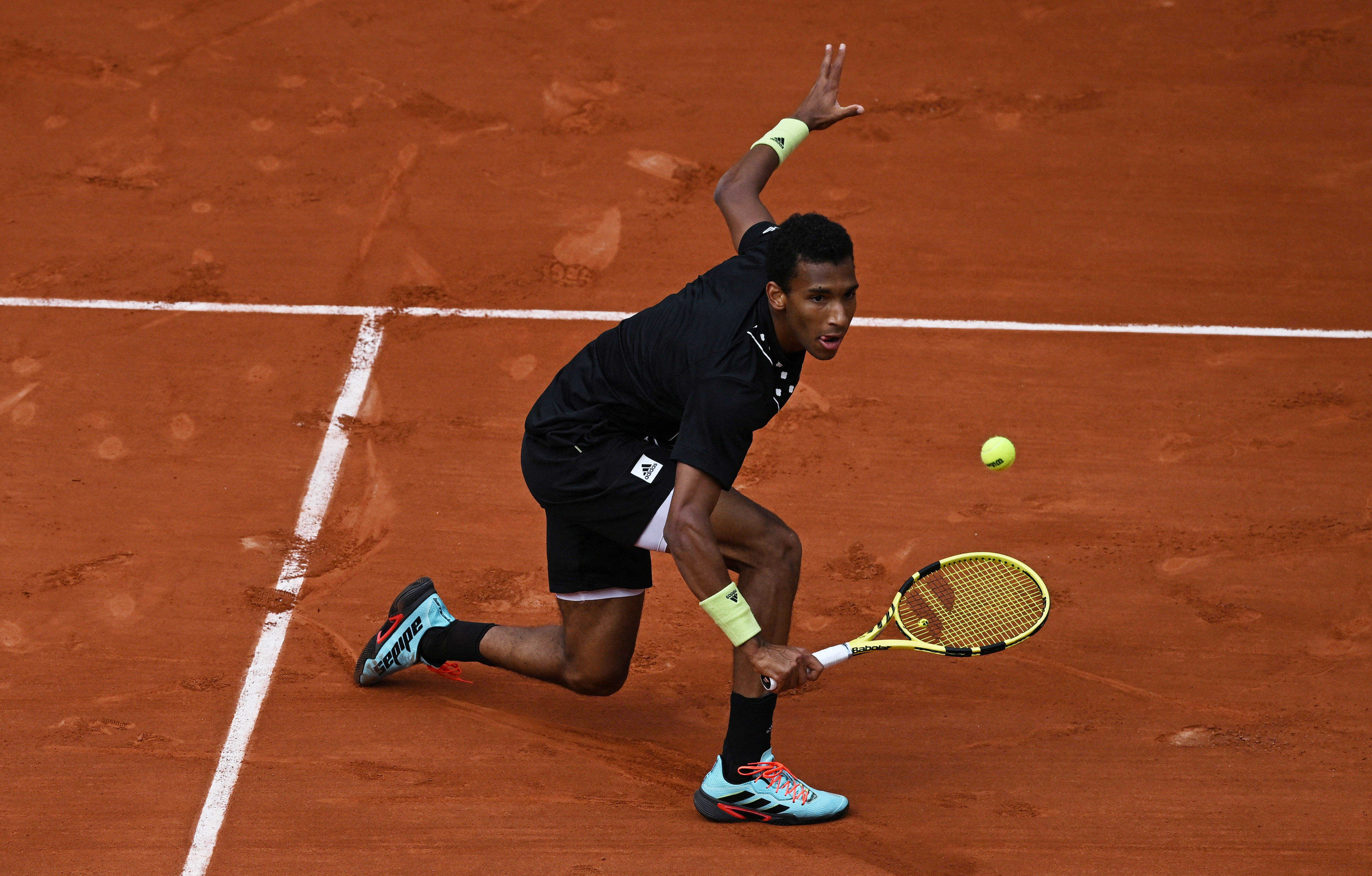 包含美国网球队轻取西班牙网球队,纳达尔完成帽子戏法的词条 包含美国网球队轻取西班牙网球队,纳达尔完成帽子戏法的词条