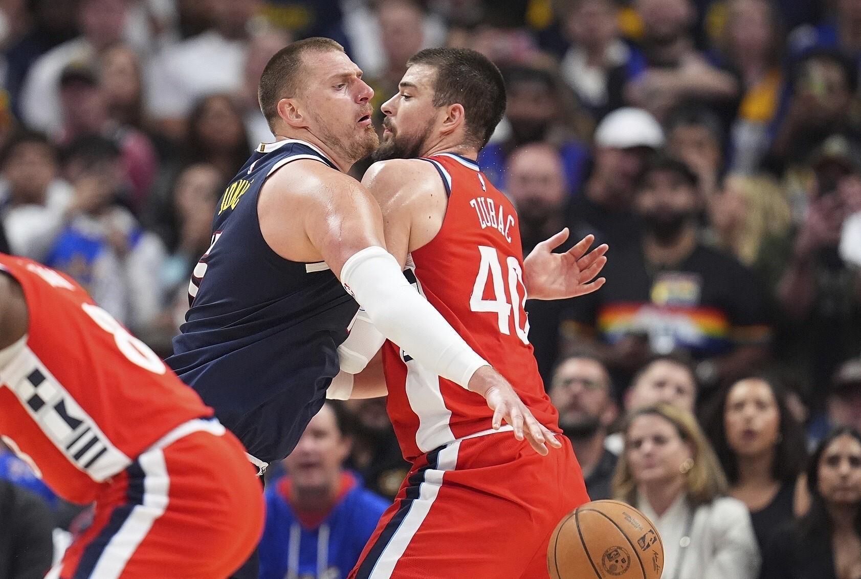 猛龙横扫浙江队,约基奇扛起全队 猛龙横扫浙江队,约基奇扛起全队