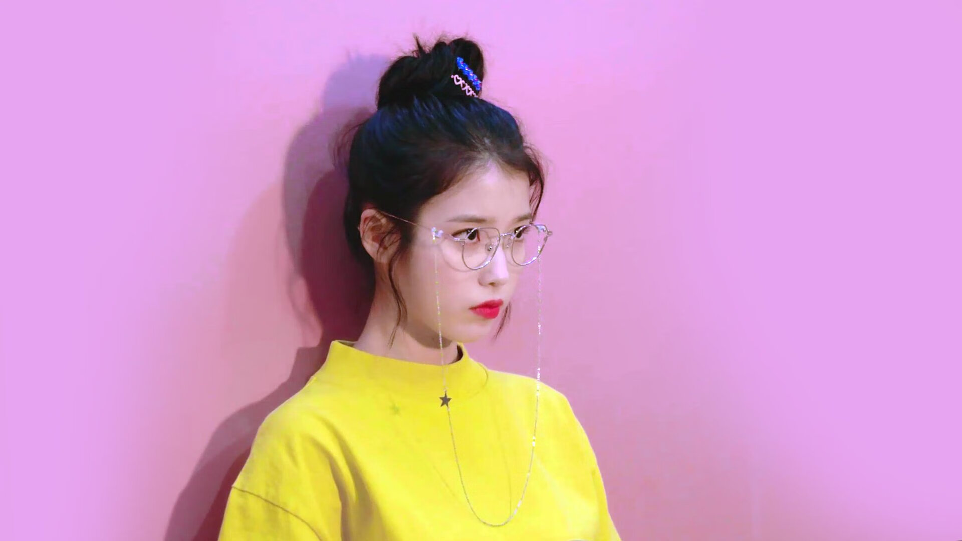 开云体育在线-爱德华兹加冕之战，高原搏杀中一肩扛起王权