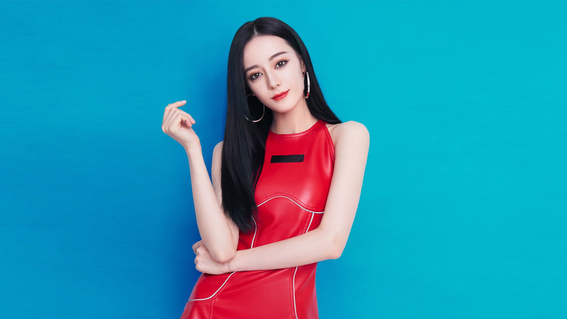 开云体育官网-暗夜里的追逐与杀戮，伟大之夜的隔空对话