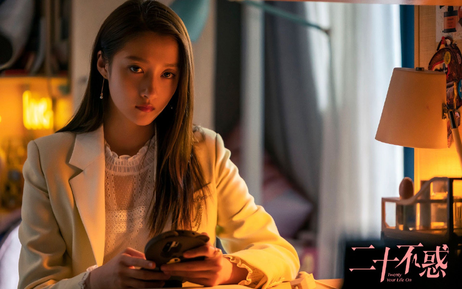 F1年度争冠之夜，当世界都在追问时，克莱用最响亮的沉默证明了自己